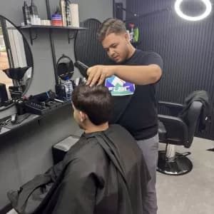 Portrait of Niraythebarber
