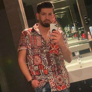 ROOZ(SENIOR STYLIST)